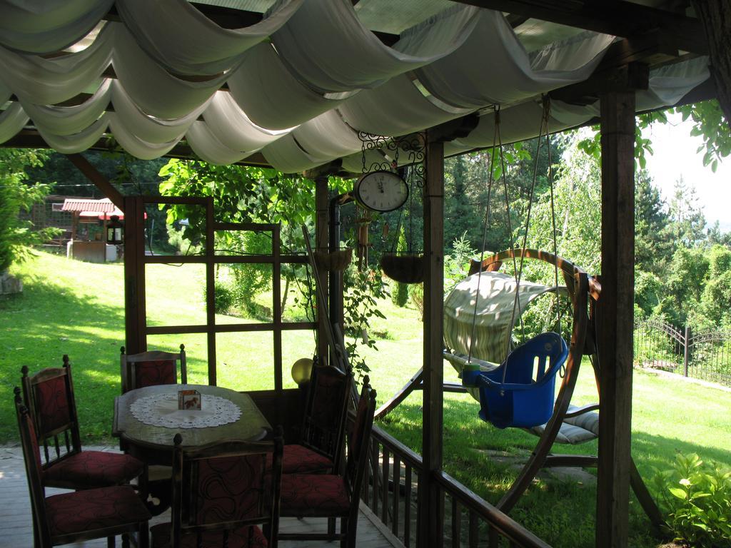 Guest House Slivek 外观 照片